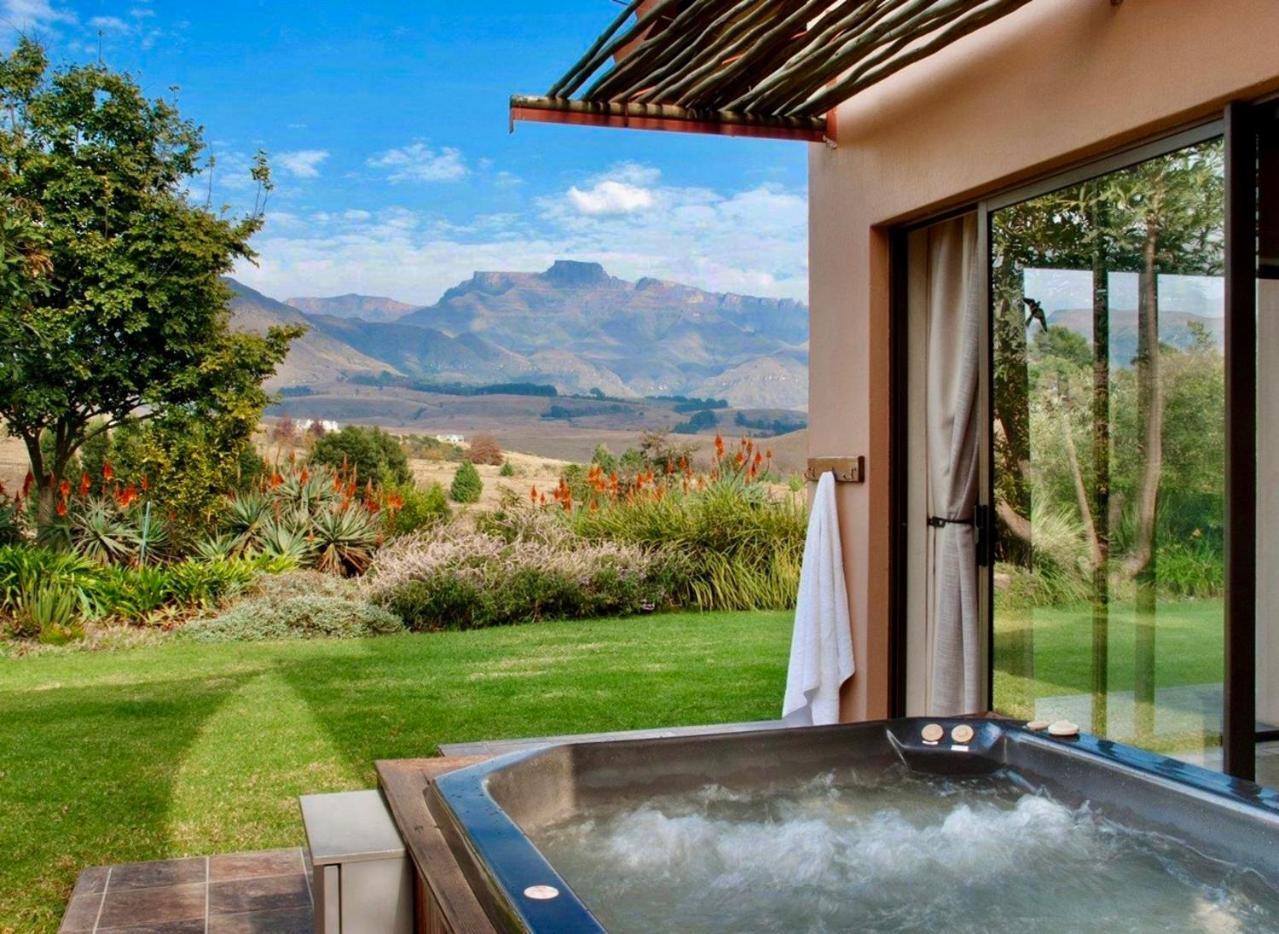 Ama Casa Cottages Champagne Valley エクステリア 写真