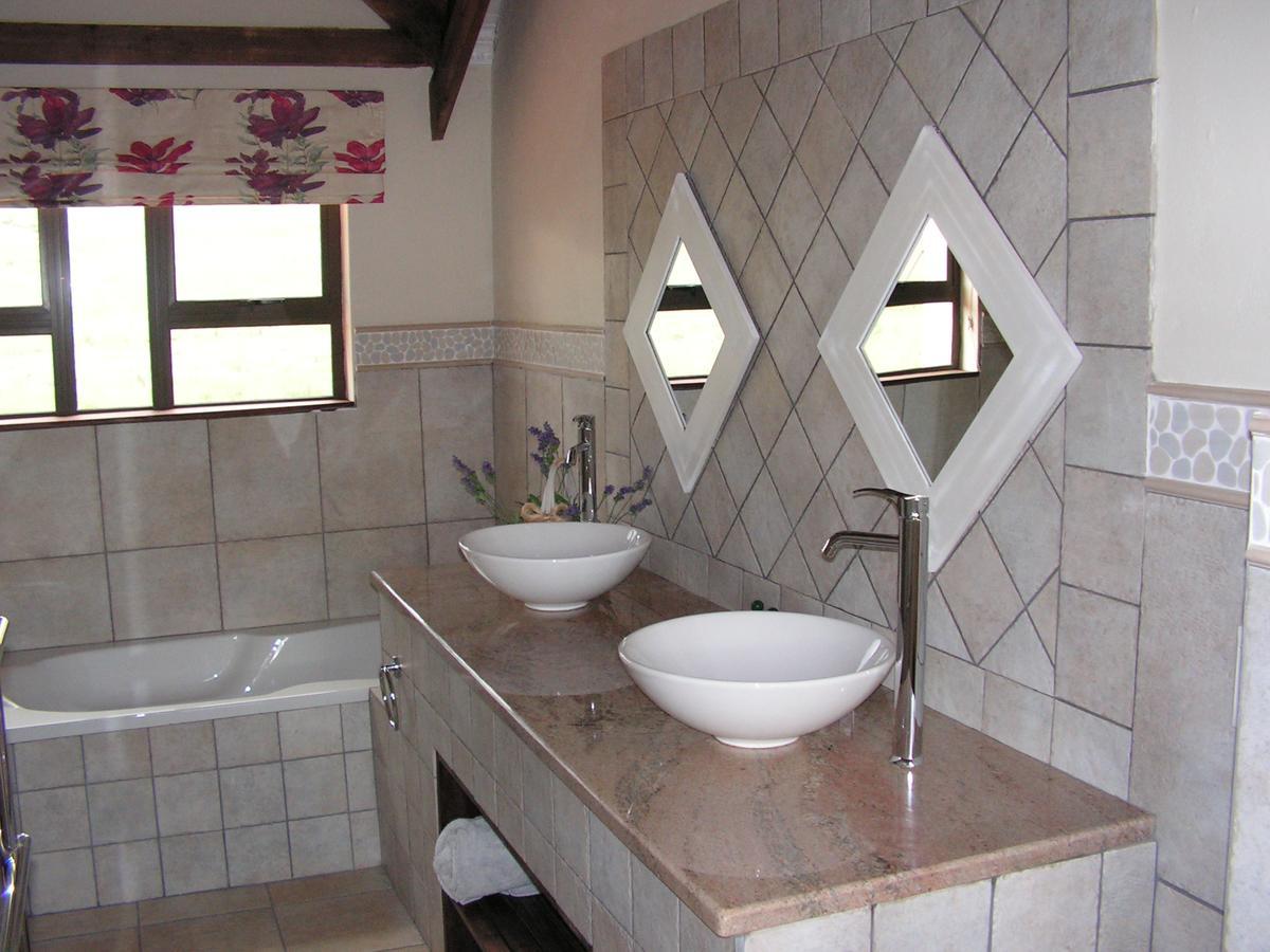 Ama Casa Cottages Champagne Valley エクステリア 写真
