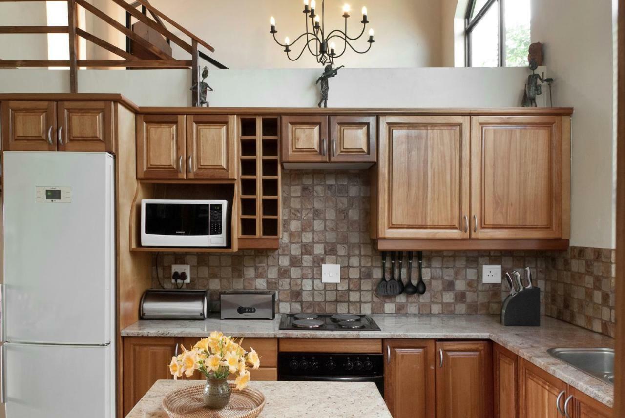 Ama Casa Cottages Champagne Valley エクステリア 写真