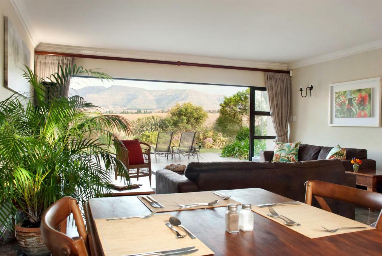 Ama Casa Cottages Champagne Valley エクステリア 写真